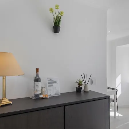 Alfama Modern Beco Da Lapa Апартаменты *